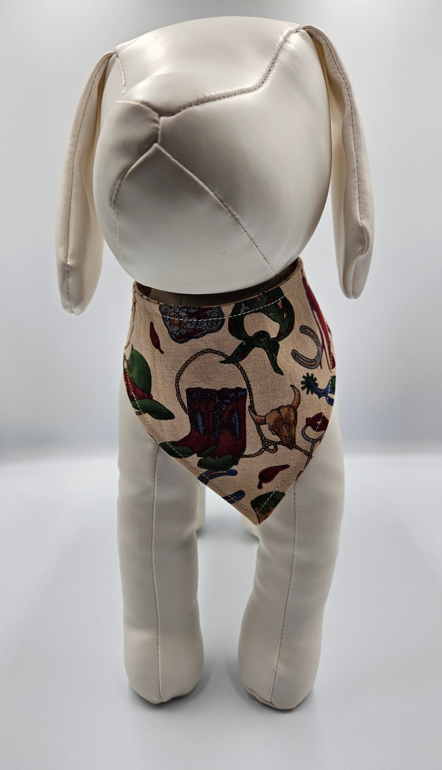 🤠 Western Charm Reversible Snap-On Dog Bandana – Limited Edition Style