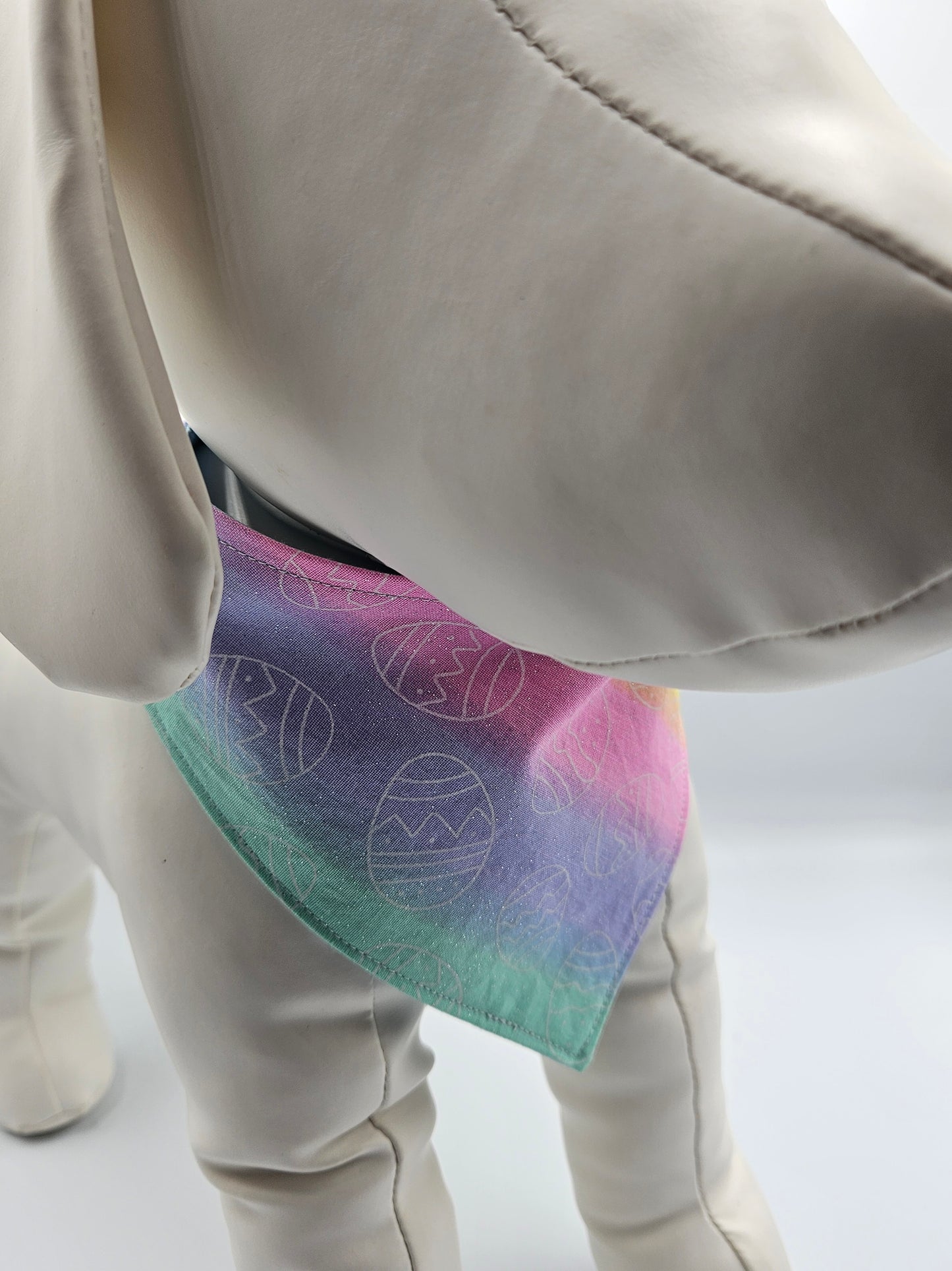 Basket Bound – Reversible Snap-On Dog Bandana