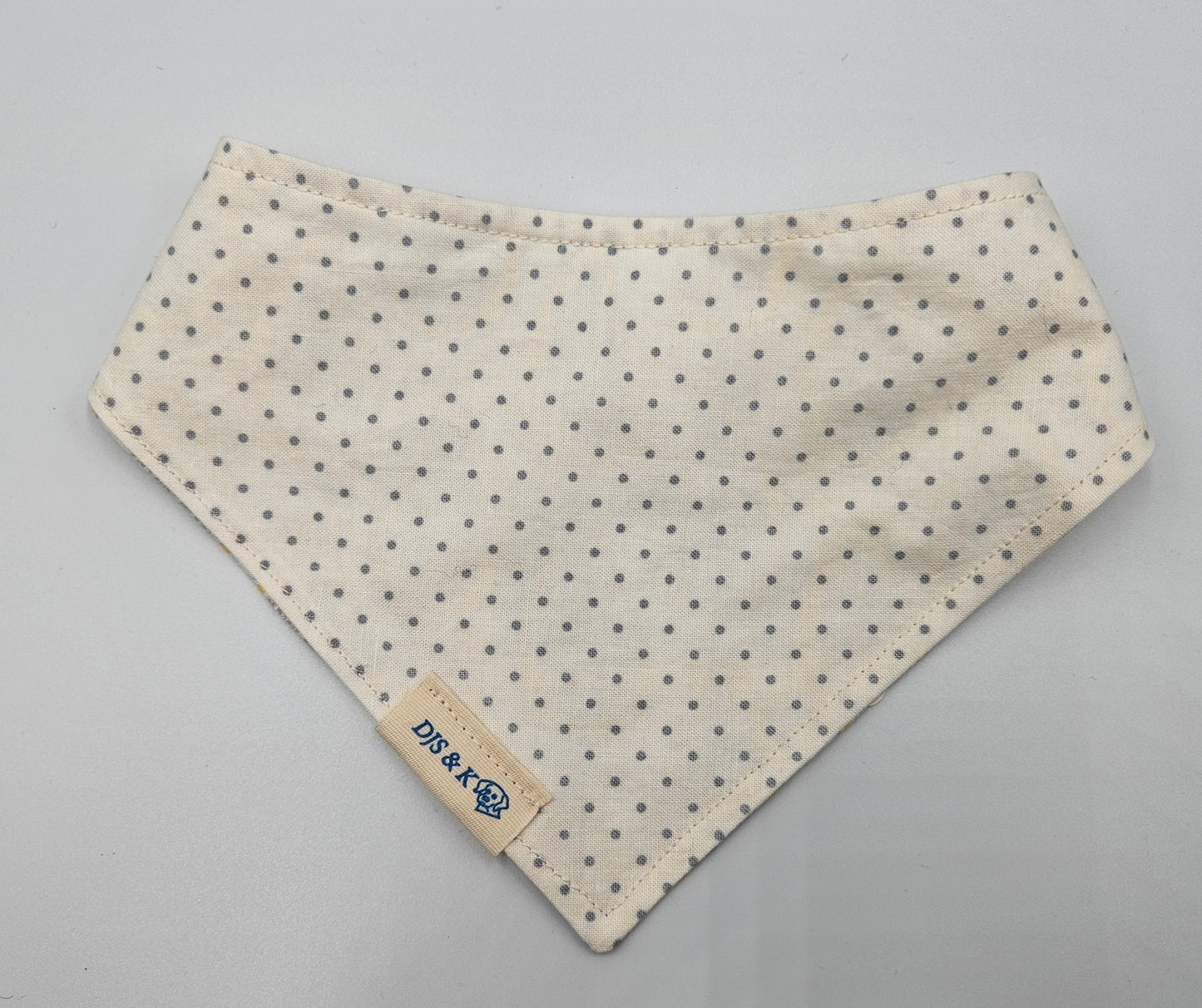 Skybound Feathers – Reversible Snap-On Dog Bandana