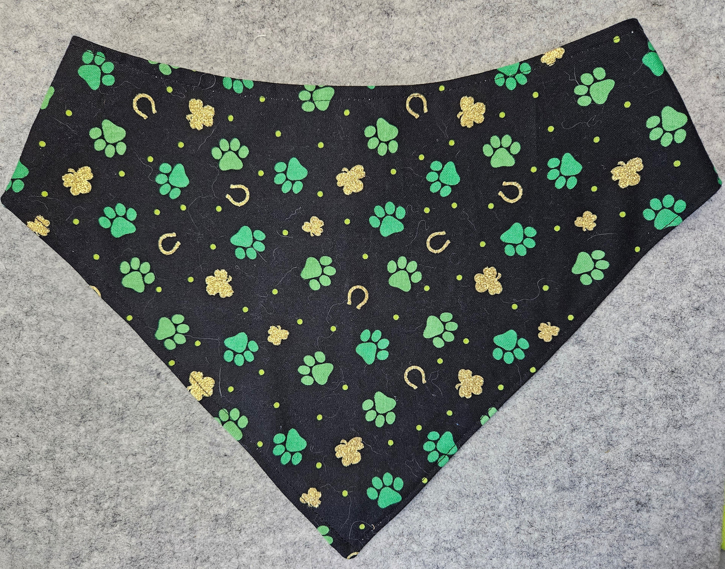 Lucky Paws Snap-On Dog Bandana