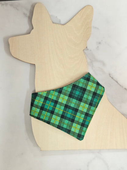 Green Plaid & Shamrocks Snap-On Dog Bandana