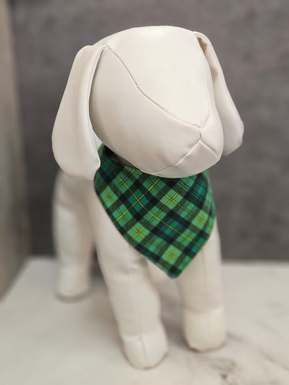 Green Plaid & Shamrocks Snap-On Dog Bandana