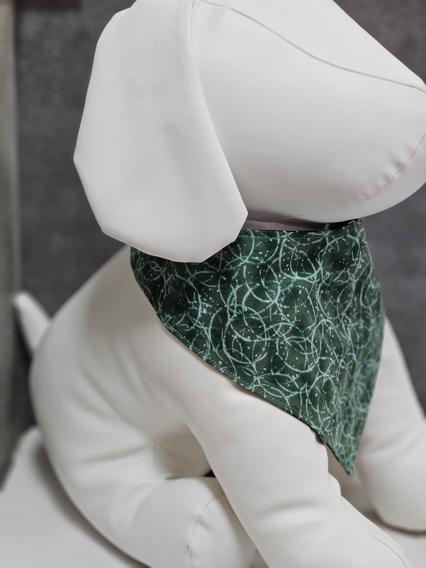 Lucky Paws Snap-On Dog Bandana