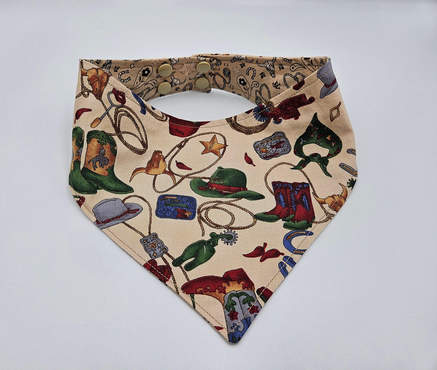 🤠 Western Charm Reversible Snap-On Dog Bandana – Limited Edition Style