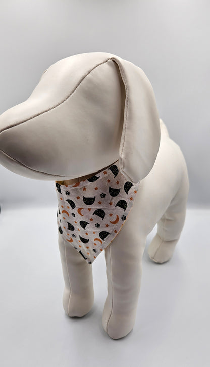 🐈‍⬛ Black Cats & Moons Reversible Snap-On Dog Bandana – Limited Edition Style