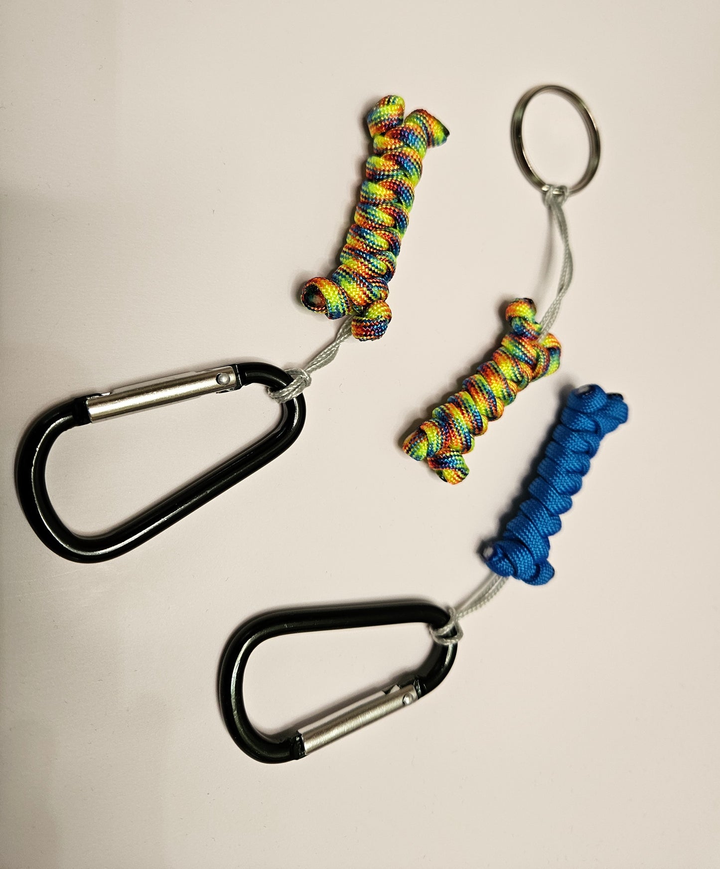 Handwoven Paracord Dog Bone Keychains – 1.5”