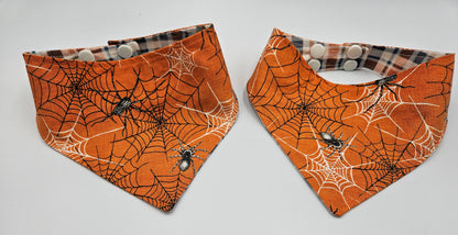 Glow-in-the-Dark Pumpkin Plaid & Spooky Spiders Reversible Snap-on Dog Bandana 🎃🕸️✨ – Limited Edition Style