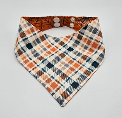 Glow-in-the-Dark Pumpkin Plaid & Spooky Spiders Reversible Snap-on Dog Bandana 🎃🕸️✨ – Limited Edition Style