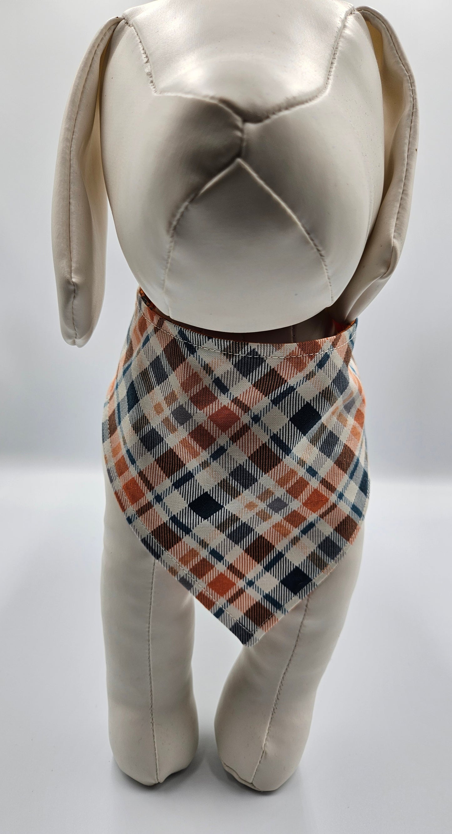 Glow-in-the-Dark Pumpkin Plaid & Spooky Spiders Reversible Snap-on Dog Bandana 🎃🕸️✨ – Limited Edition Style