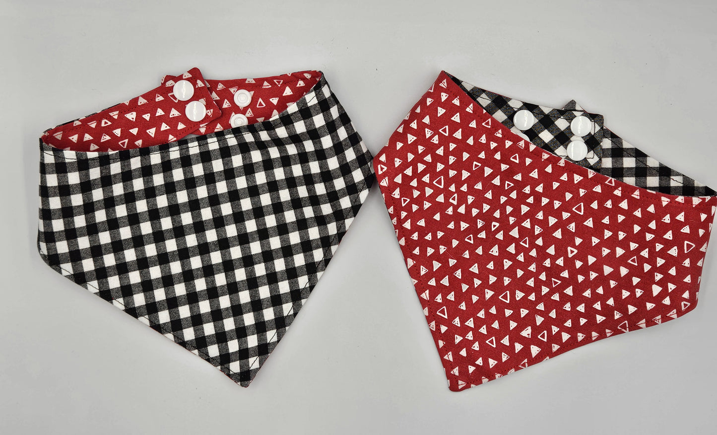 Scarlet & Gingham – Reversible Snap-On Dog Bandana