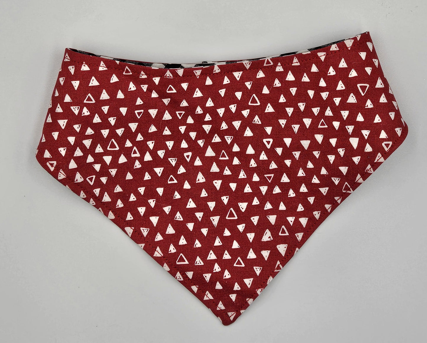 Scarlet & Gingham – Reversible Snap-On Dog Bandana