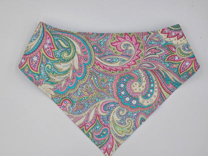 Paisley & Bluebell – Reversible Snap-On Dog Bandana