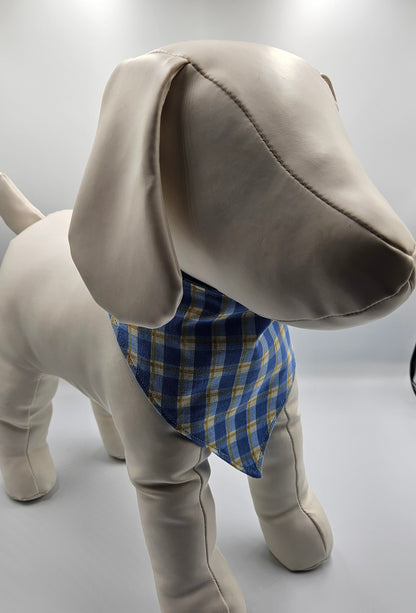 Blue & Buttercup – Reversible Snap-On Dog Bandana