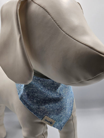 Skybound Feathers – Reversible Snap-On Dog Bandana