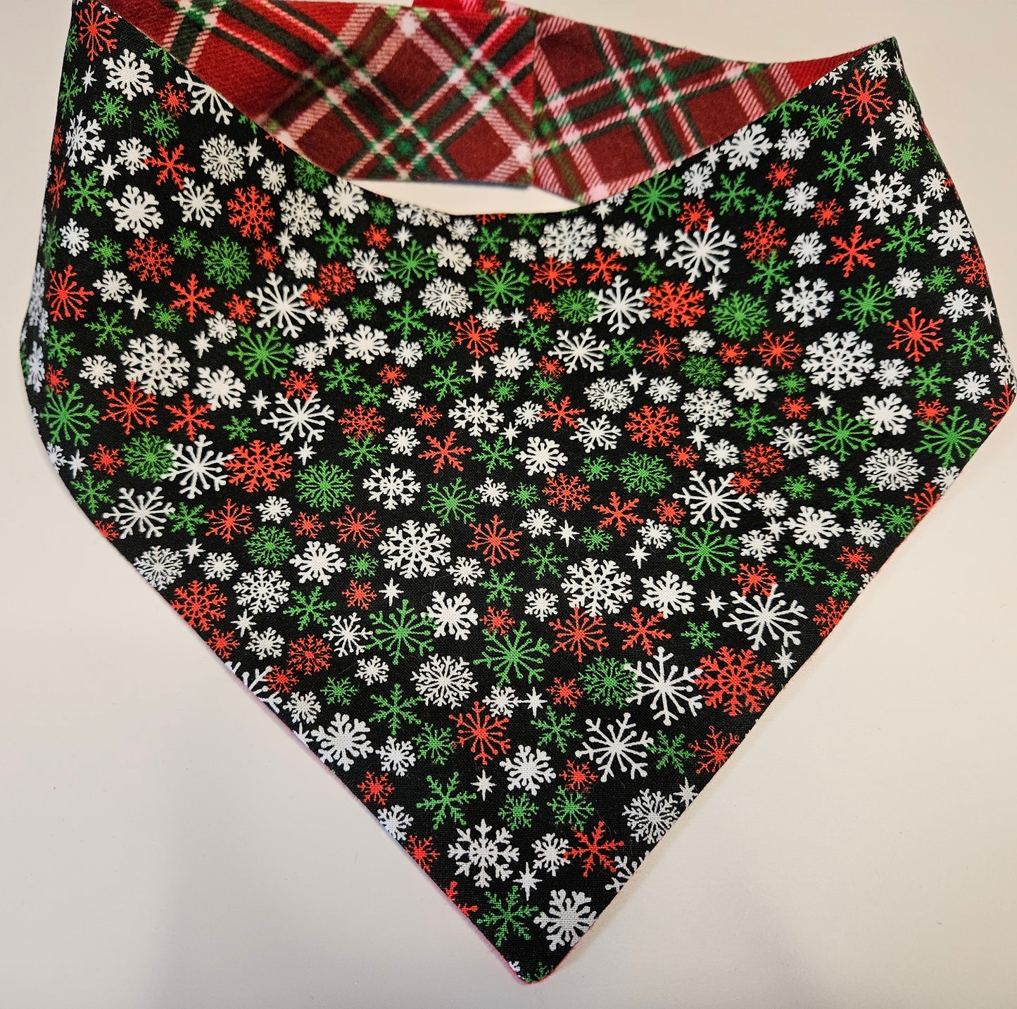 Red Tartan & Snowflakes Holiday Reversible Snap-on Dog Bandana – Limited Edition Style