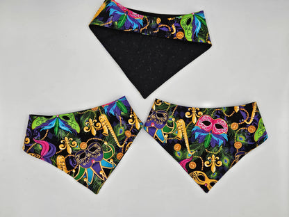 Fleur de Paw – Reversible Snap-On Dog Bandana