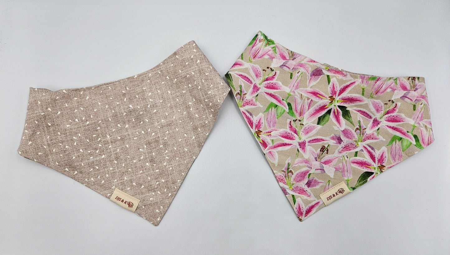 Derby Lilies – Reversible Snap-On Dog Bandana