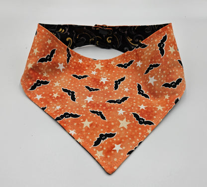 Spooky Swirls & Bats Reversible Snap-On Dog Bandana (Glow-in-the-Dark) – Limited Edition Style