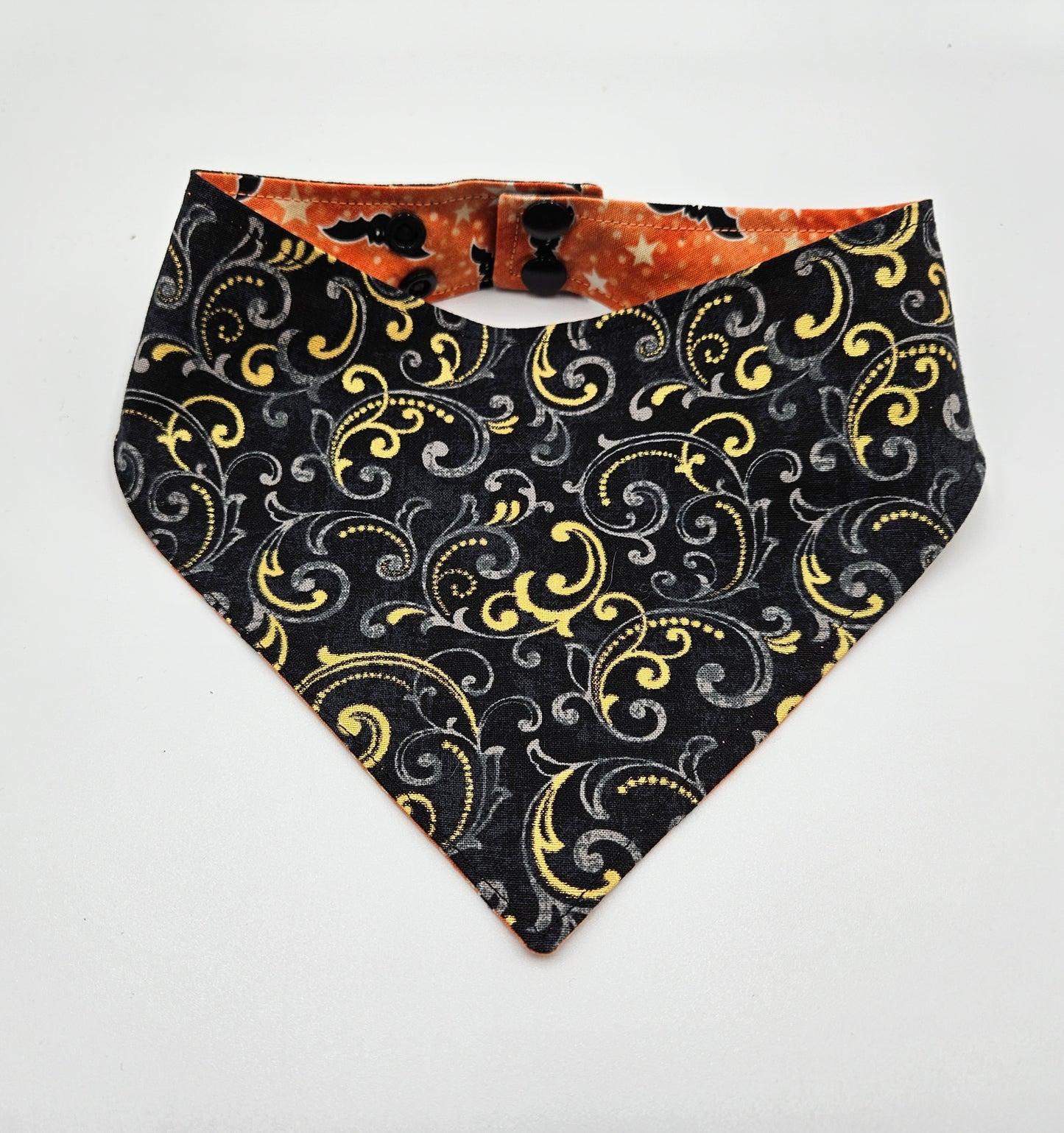 Spooky Swirls & Bats Reversible Snap-On Dog Bandana (Glow-in-the-Dark) – Limited Edition Style