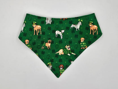Shamrock Pups – Reversible Snap-On Dog Bandana